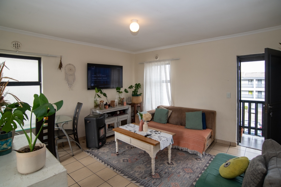 2 Bedroom Property for Sale in Parklands Western Cape